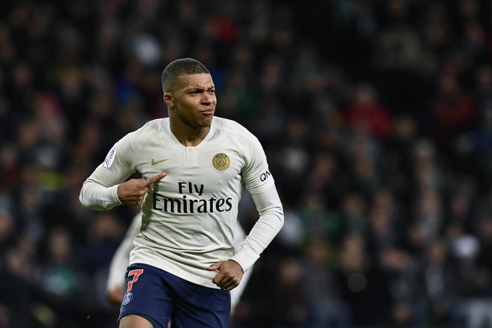 摩尔线程三年亏近60亿 狂揽537亿估值 创科创板年内最大IPO